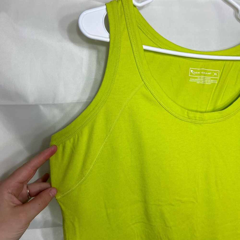 NWOT Tek Gear women’s green yellow active stretch athletic tank top workout‎ XL - Picture 2 of 5